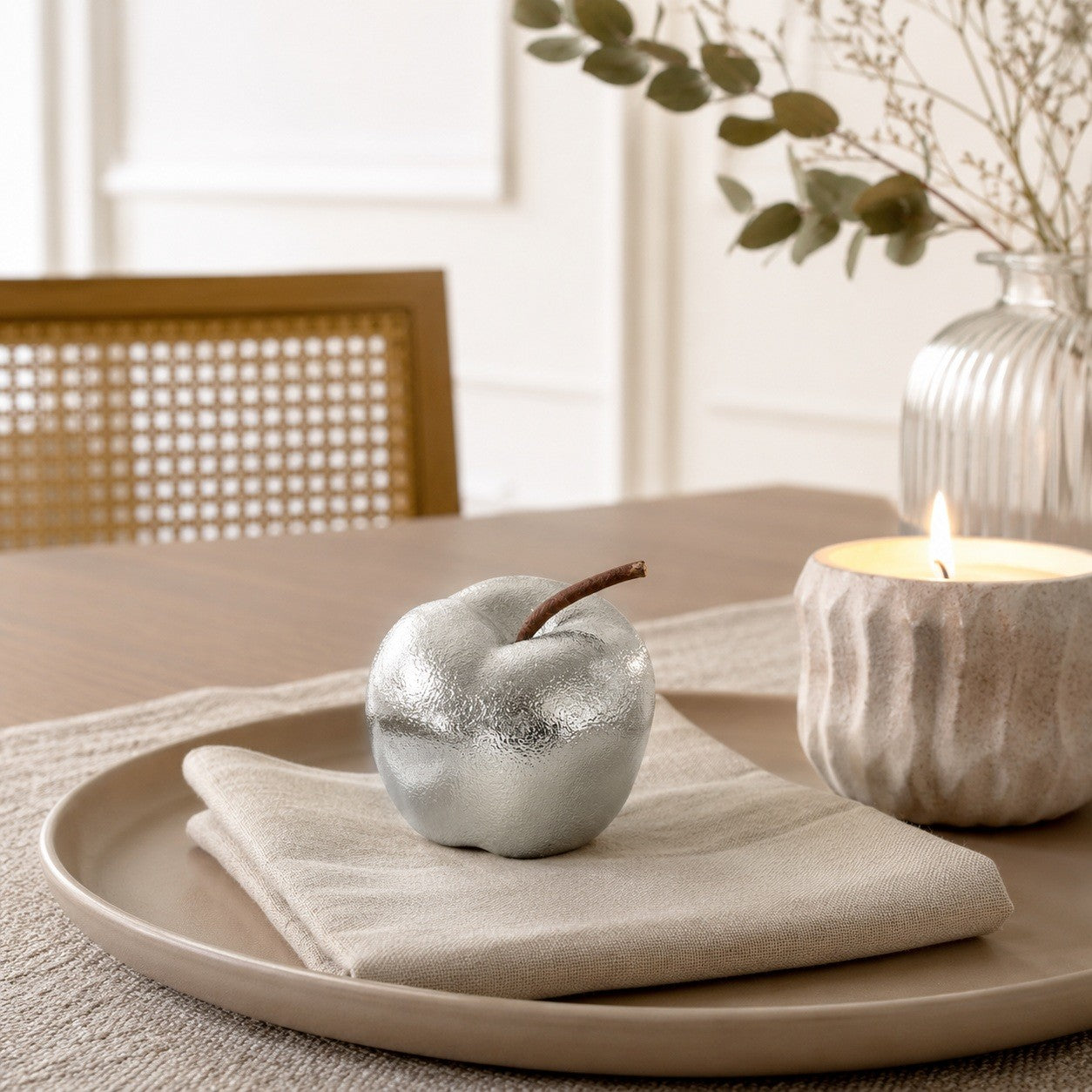das-kost-mland-deko-apfel-silber-8cm-dolomit-gl-nzend image 7