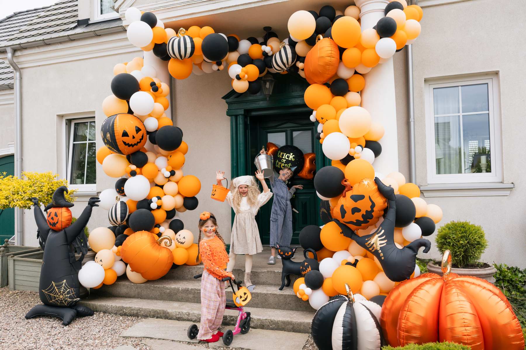 gruselige-k-rbisse-folienballon-bubble-50cm-halloween image 7
