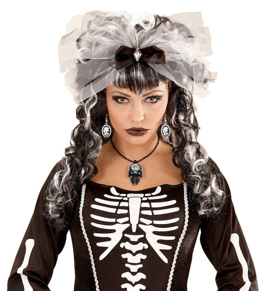 das-kost-mland-accessoires-01783-kamee-totenkopf-ohrringe-schwarz-wei image 4