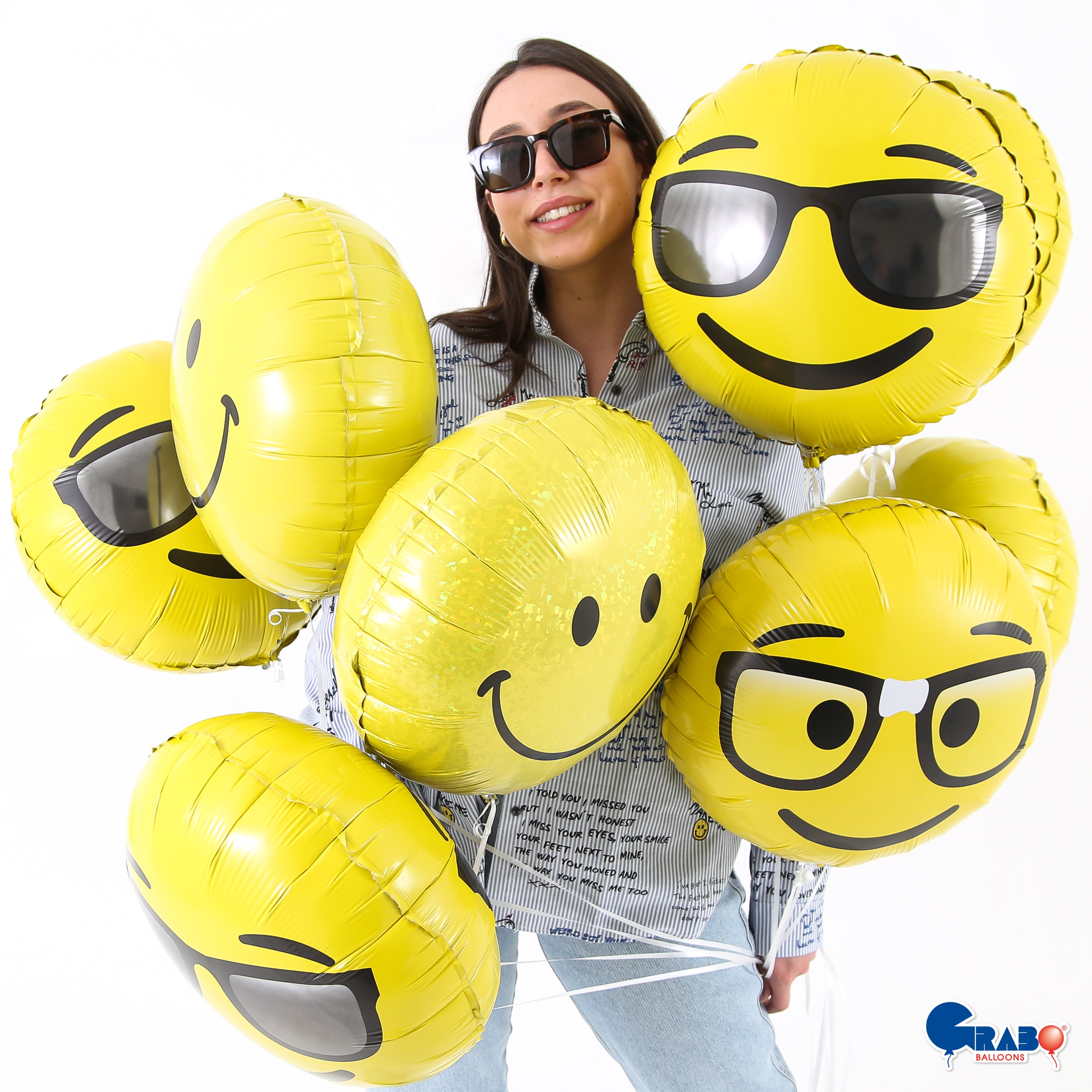 das-kost-mland-dekorationen-folienballon-emoji-hearts-46cm image 5