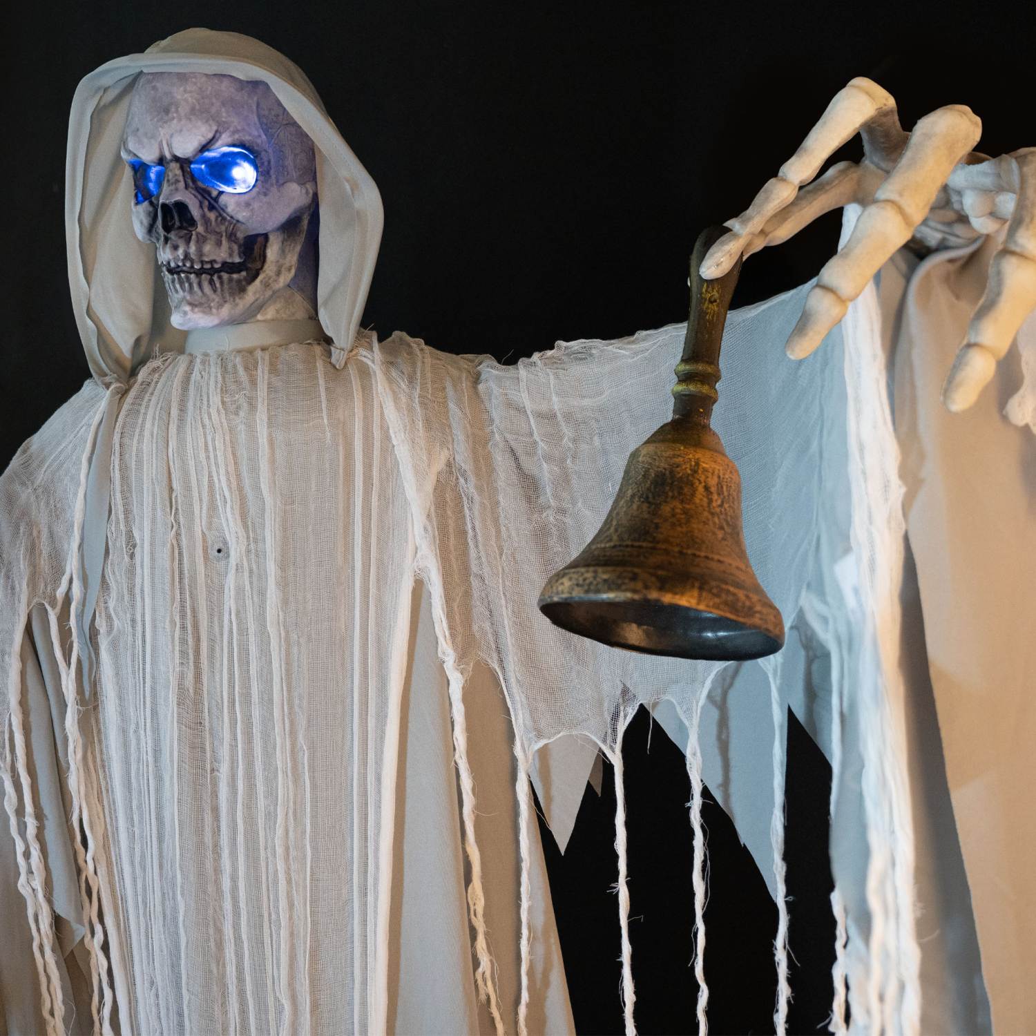 das-kost-mland-deko-halloween-standfigur-geister-skelett-glocke-182cm image 3