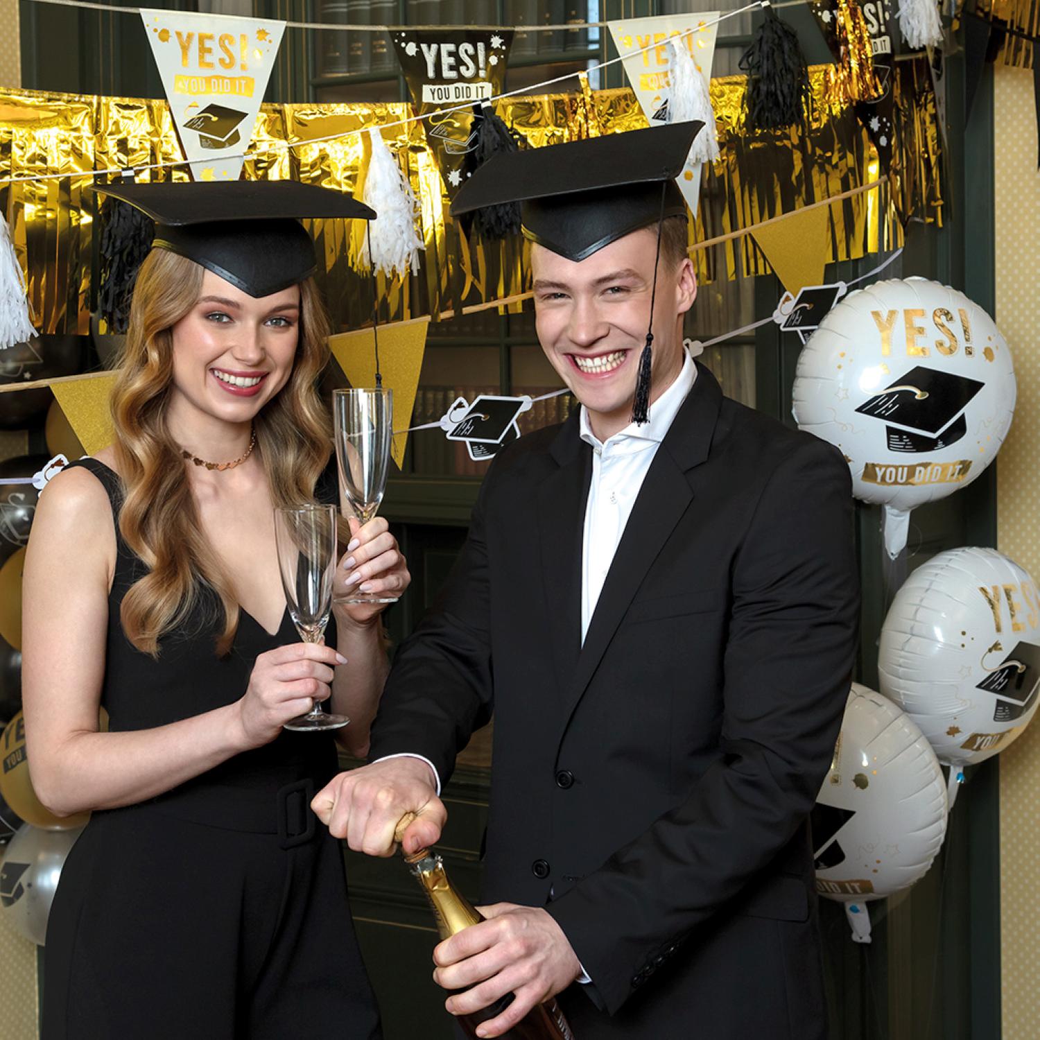 das-kost-mland-dekorationen-fransen-girlande-graduation-3-m image 7