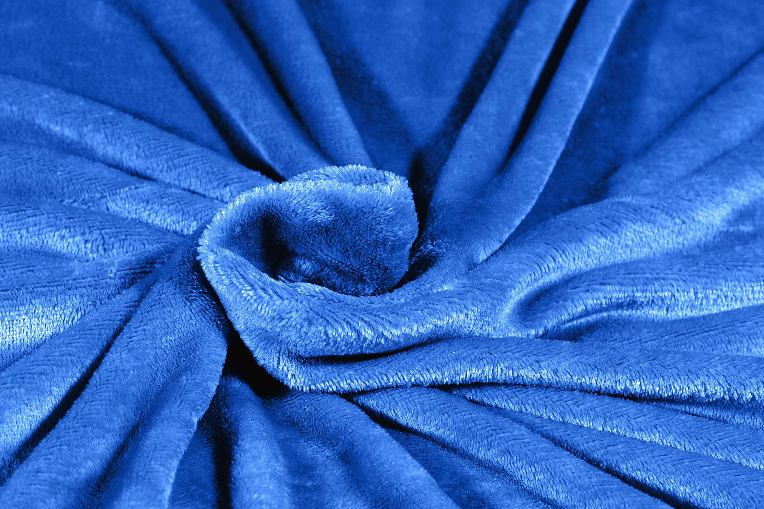 clinotest-bettwaren-kuscheldecke-150x220-blau-flauschig-polyester image 6