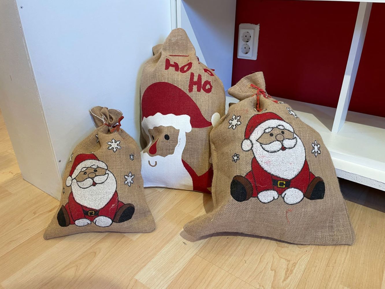 riffelmacher-nikolaus-jutesack-s-er-santa-25x35-cm-natur image 2