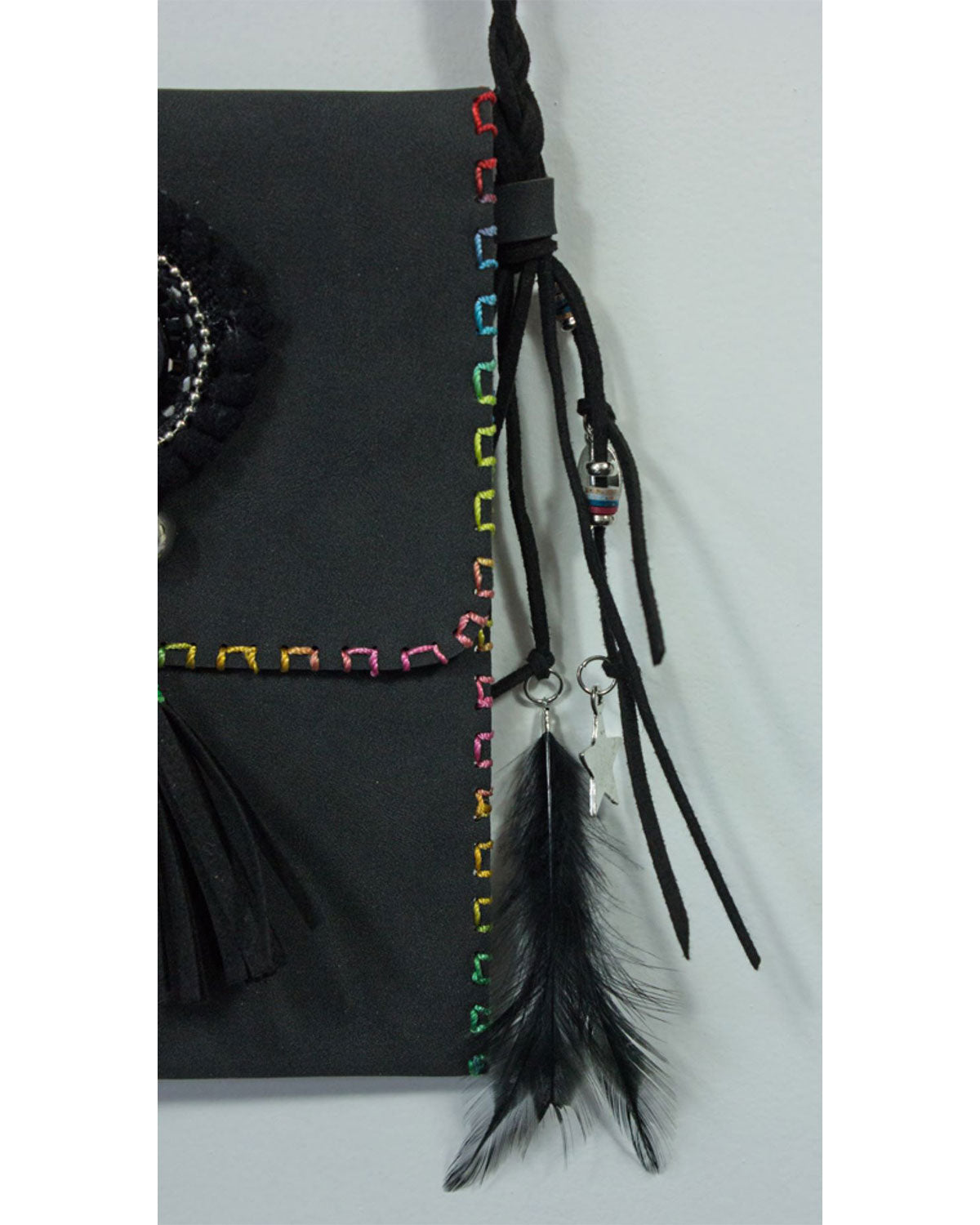 das-kost-mland-ethno-umh-ngetasche-tasche-federn-schwarz image 4