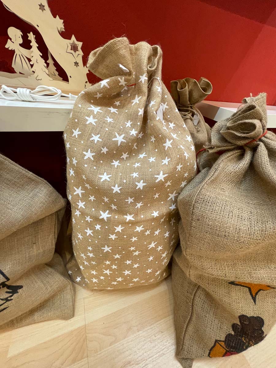 das-kost-mland-nikolaus-jutesack-sterne-80x50-cm-geschenkesack image 4