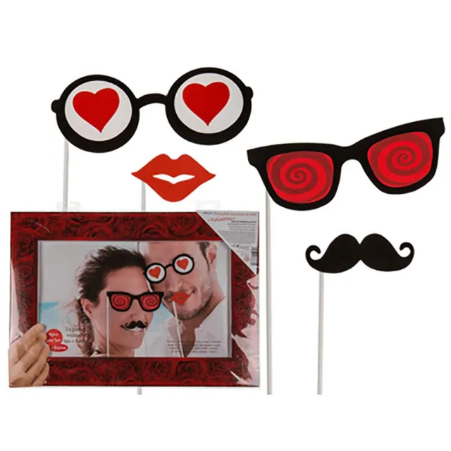 das-kost-mland-valentine-foto-props-4-tlg-herz-party-deko image 1