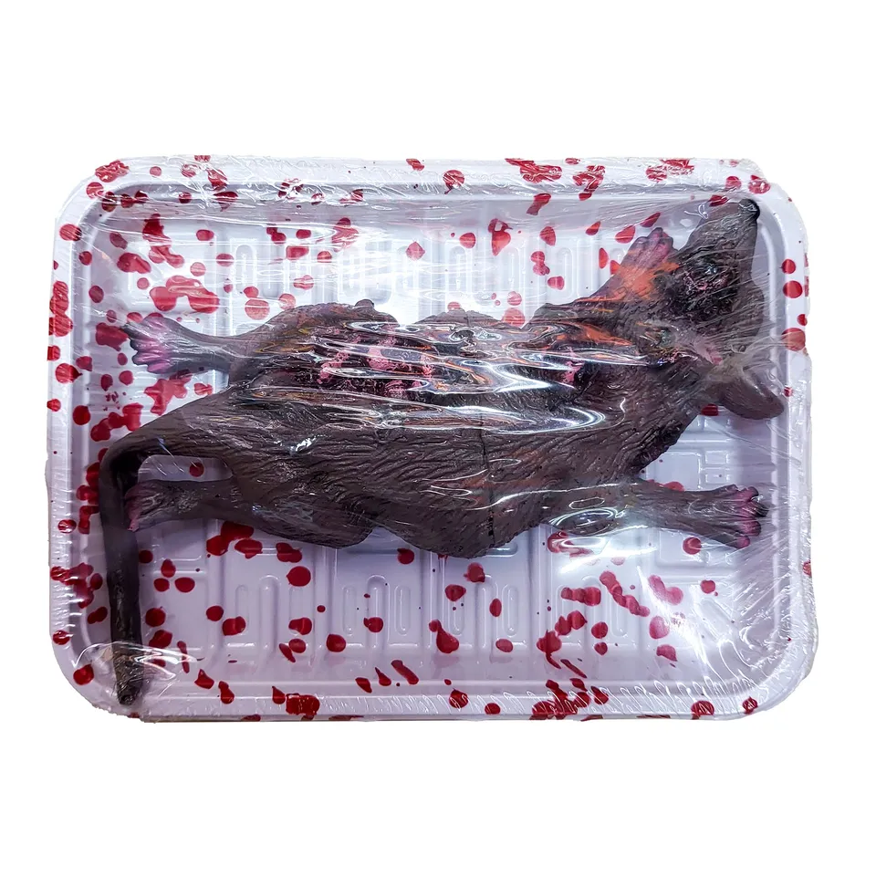 das-kost-mland-dekorationen-ratte-mit-teller-halloween-18cm-latex image 1
