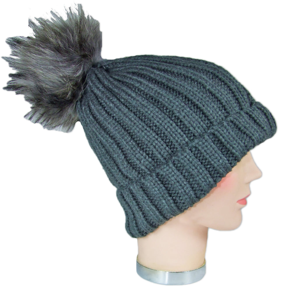 beanie-strickm-tze-damen-dunkelgrau-fellbommel-grobstrick image 3