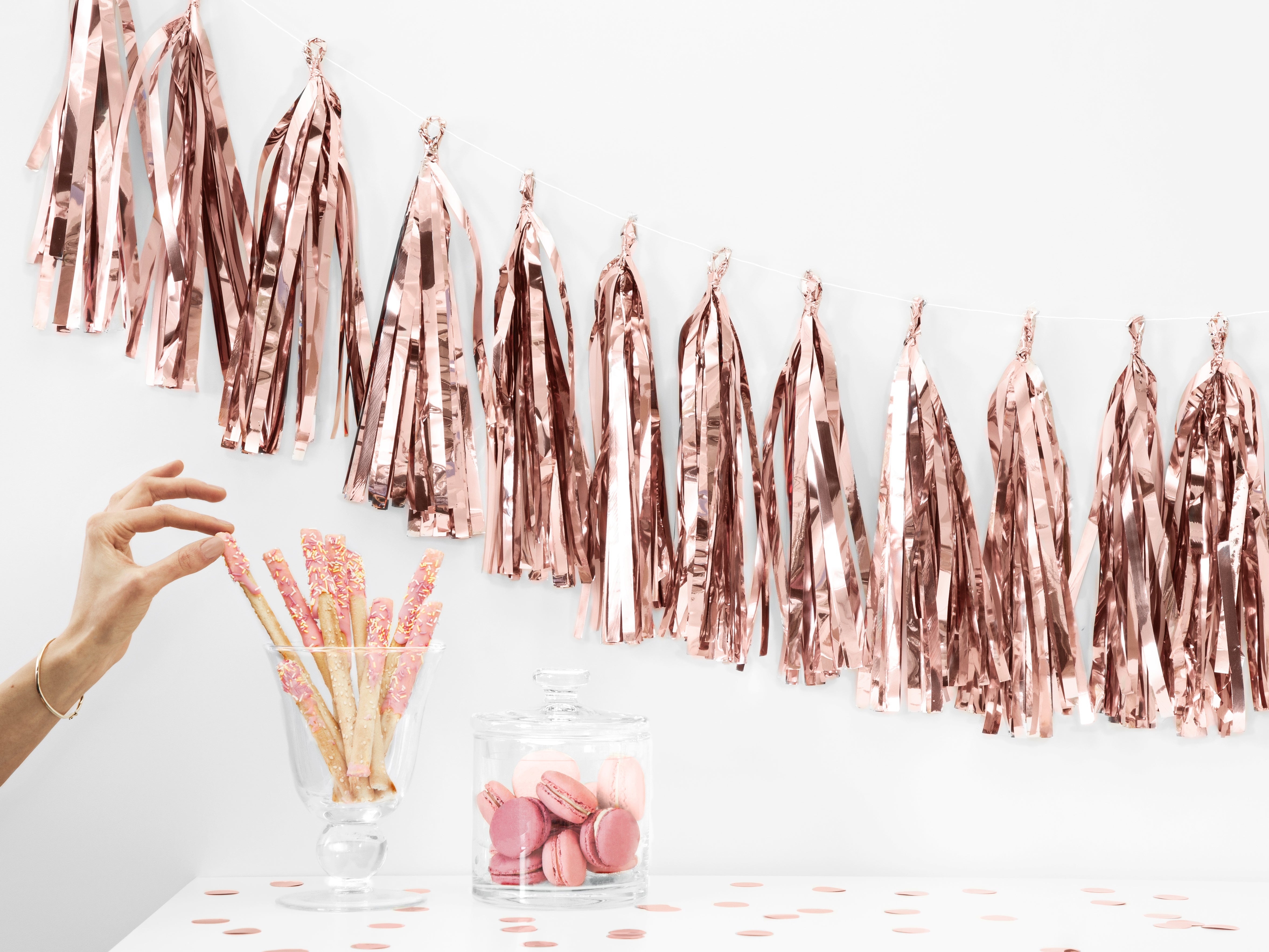 das-kost-mland-quasten-girlande-rosegold-12-st-ck-200-cm image 6