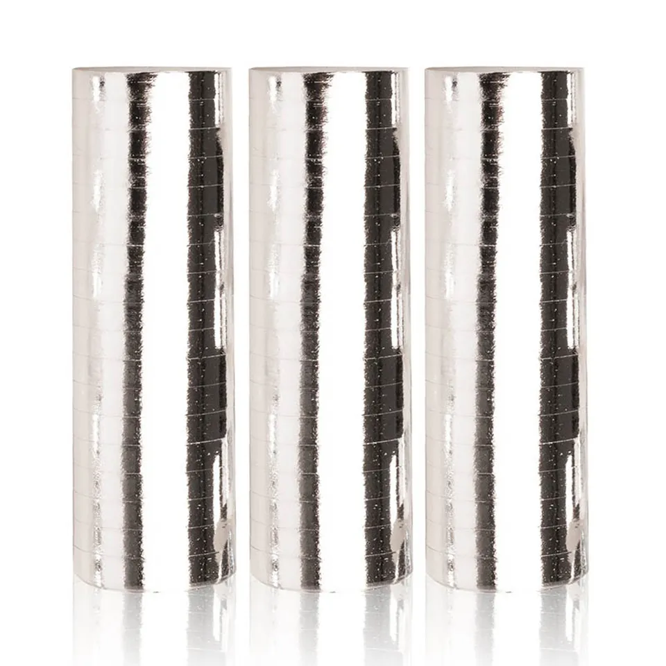 das-kost-mland-dekorationen-luftschlangen-metallic-4-m-silber-3-rollen image 1