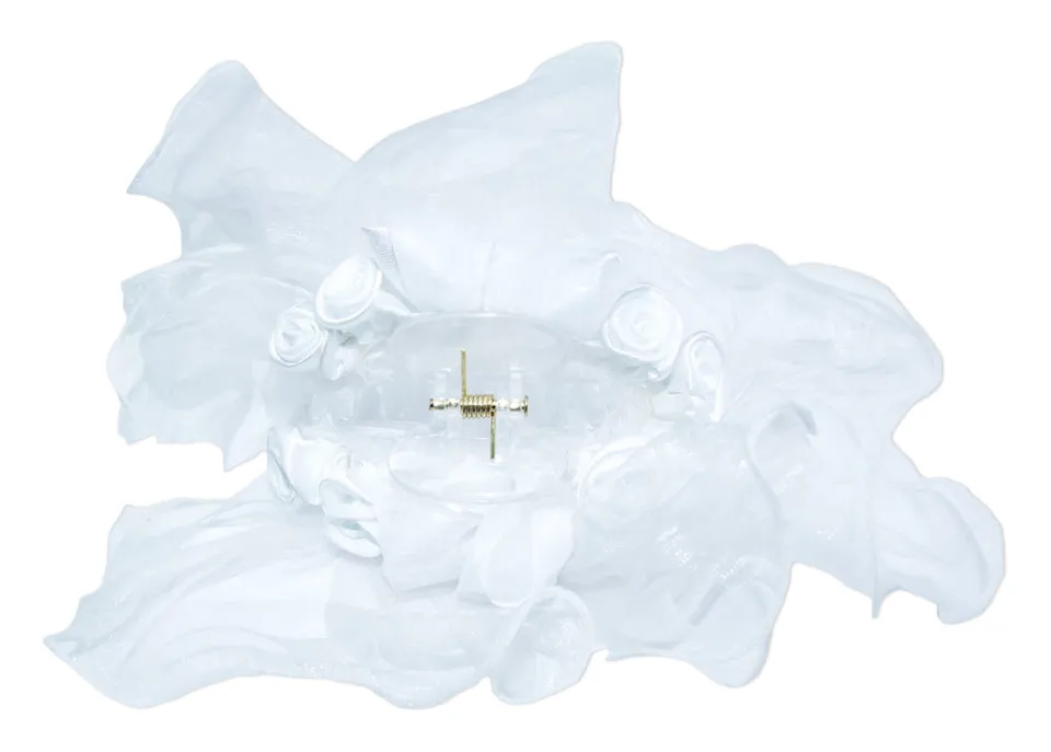 das-kost-mland-dekorationen-haarclip-mit-rosen-wei-schleier image 1