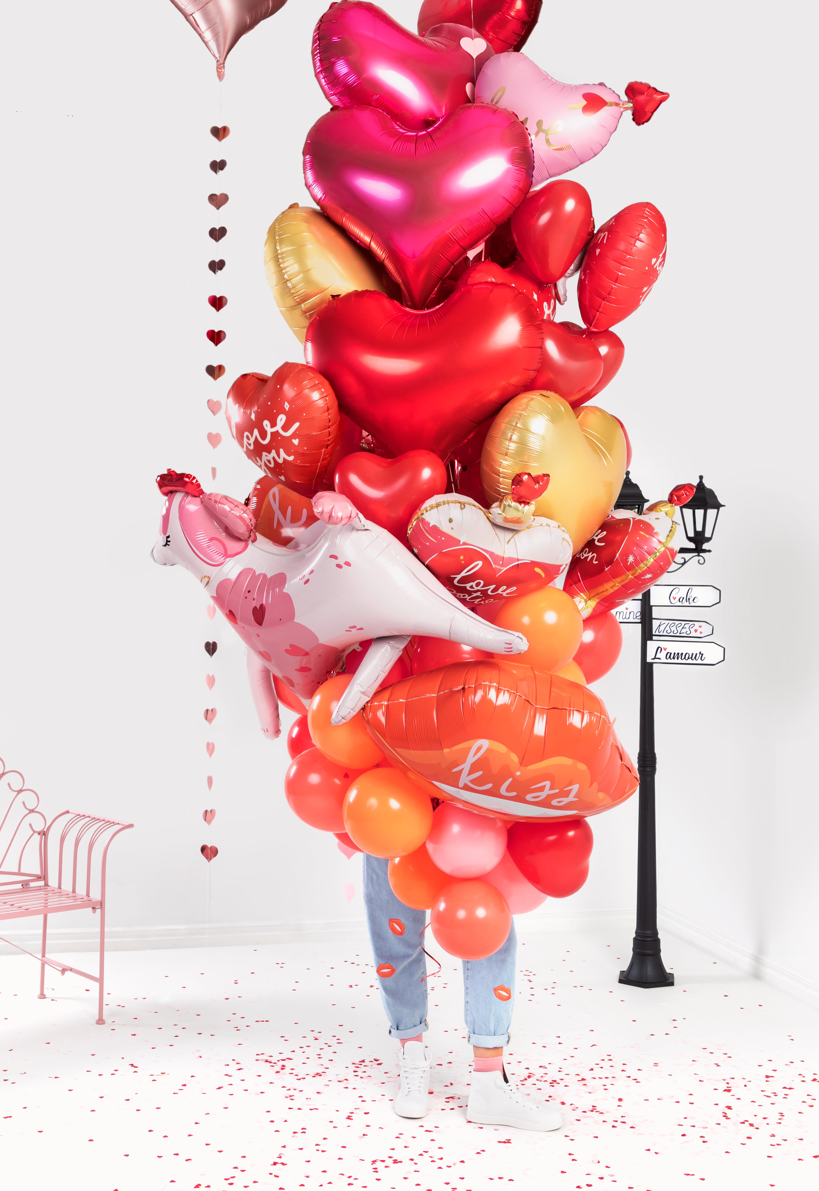 das-kost-mland-dekorationen-konfetti-herzen-rot-papier-15g image 7